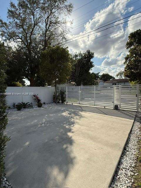 Small Image of 5629 NORTH WEST 31ST AVE, Miami Number 31