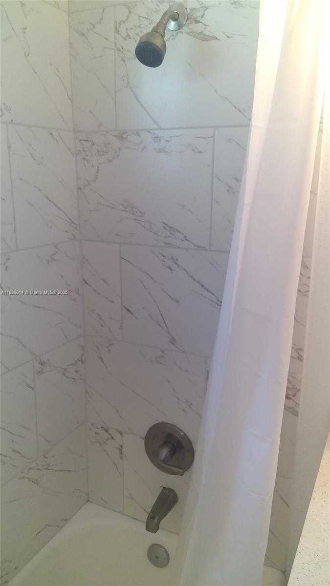 Small Image of 710 52ND ST, West Palm Beach Number 23