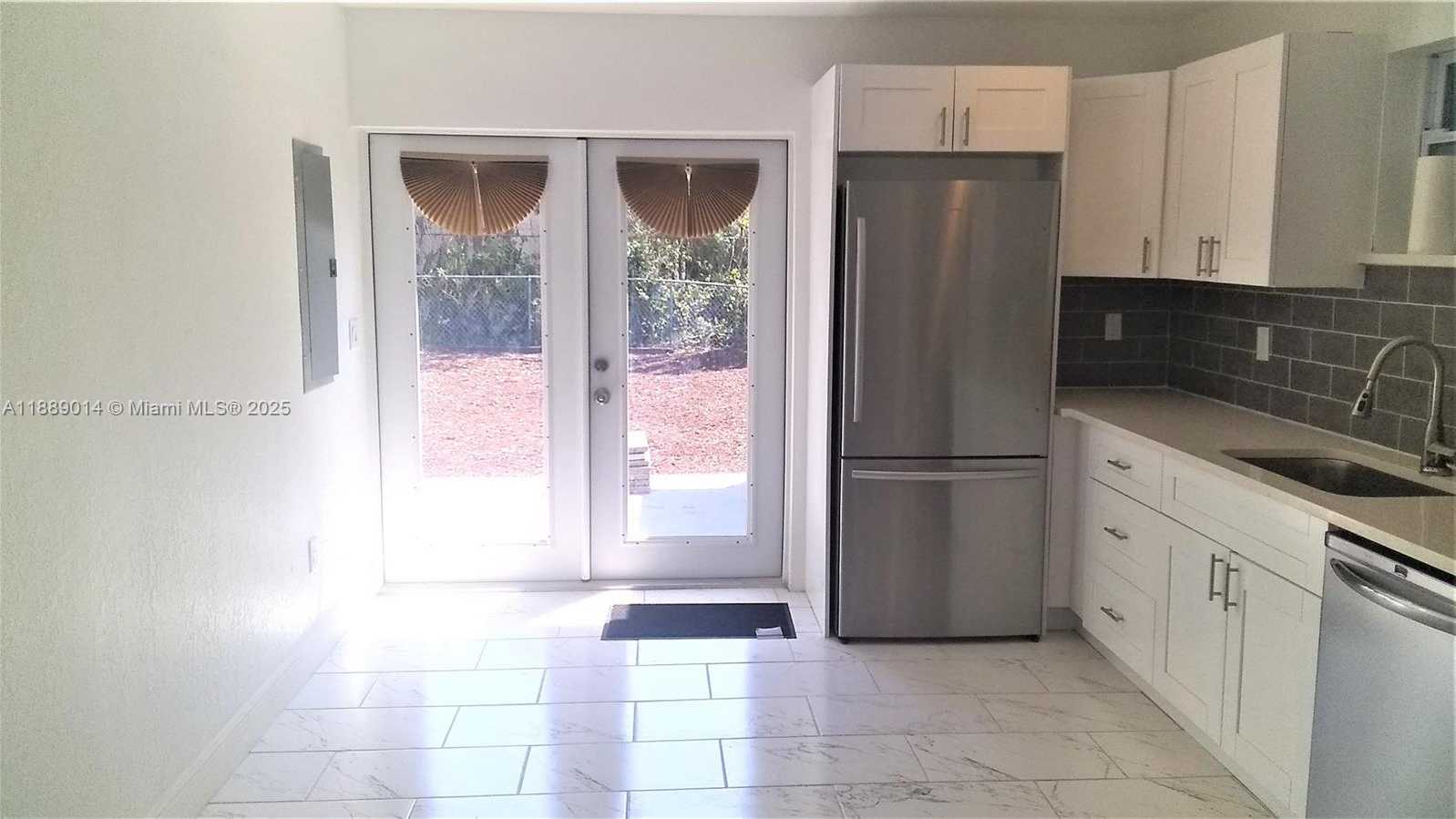 Small Image of 710 52ND ST, West Palm Beach Number 3