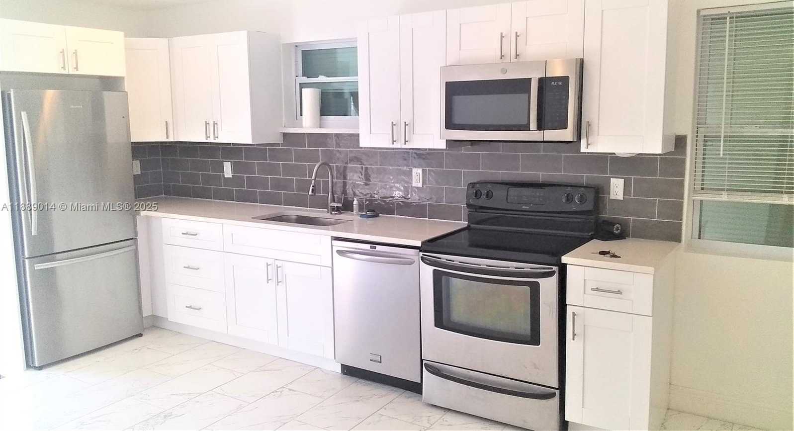 Small Image of 710 52ND ST, West Palm Beach Number 5