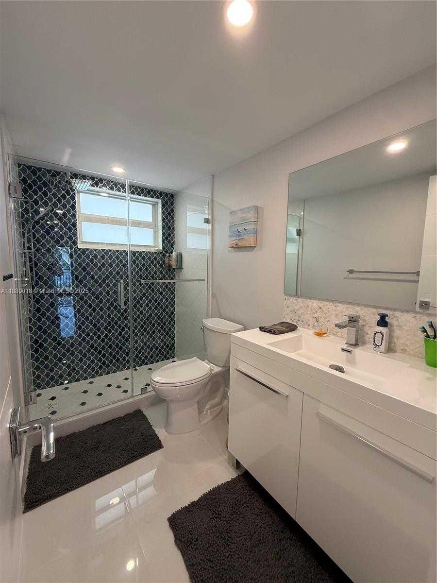 Small Image of 901 SOUTH SURF RD #306, Hollywood Number 24