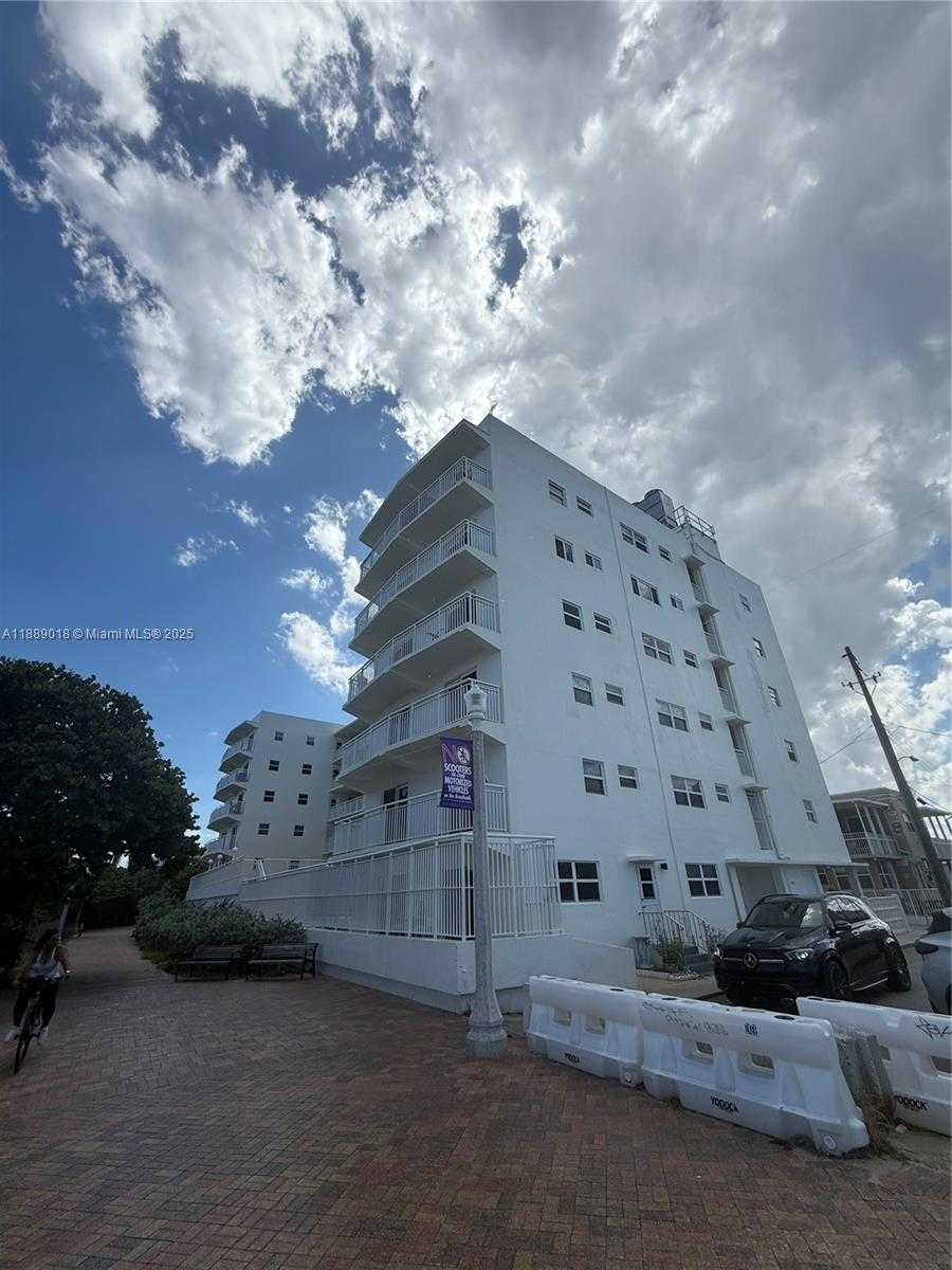 Small Image of 901 SOUTH SURF RD #306, Hollywood Number 37