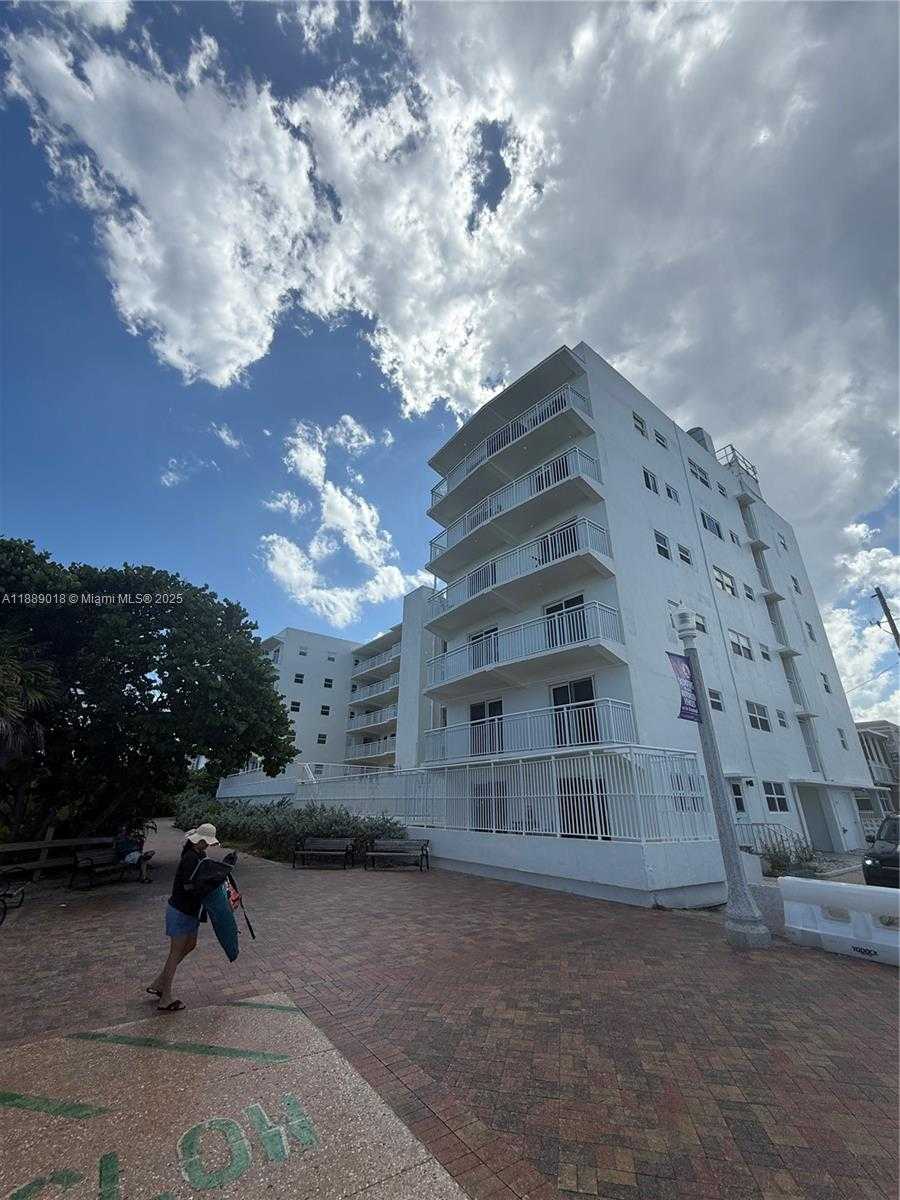 Small Image of 901 SOUTH SURF RD #306, Hollywood Number 38