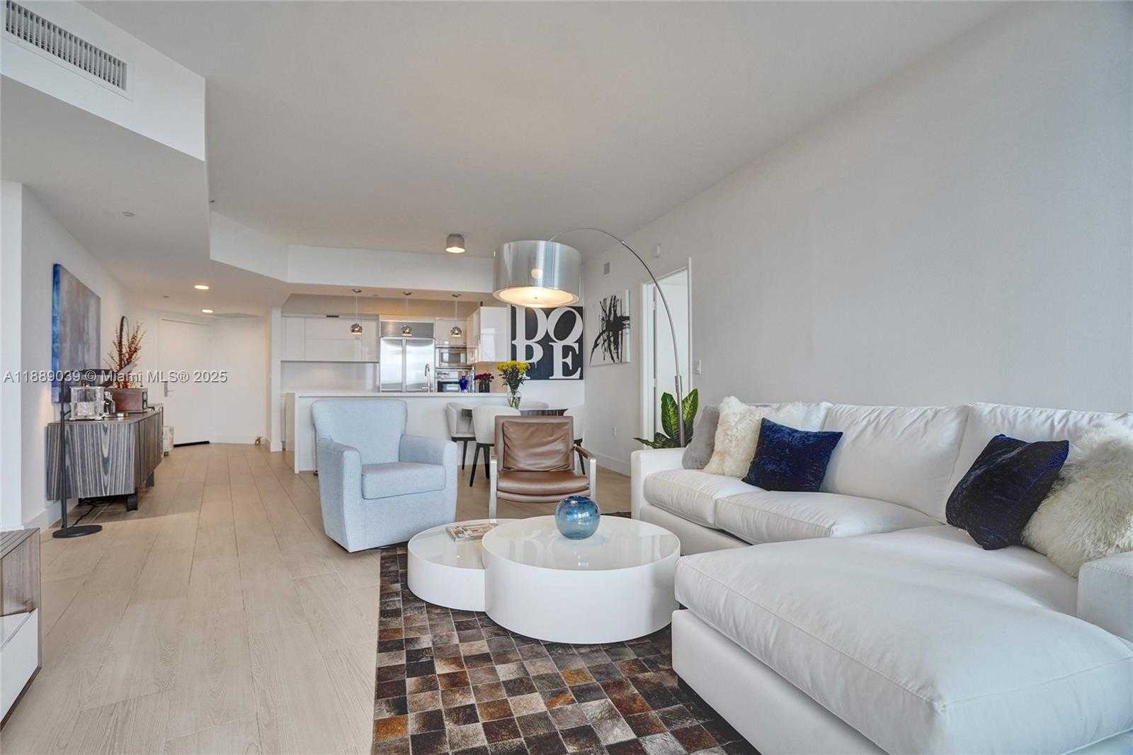 Small Image of 400 ALTON RD #1505, Miami Beach Number 2