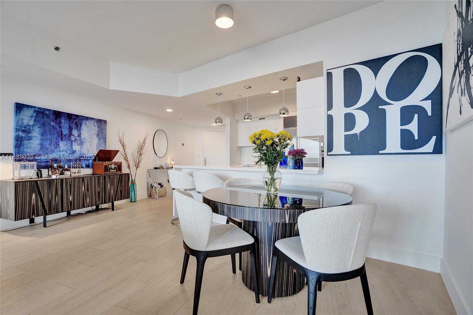 Small Image of 400 ALTON RD #1505, Miami Beach Number 6