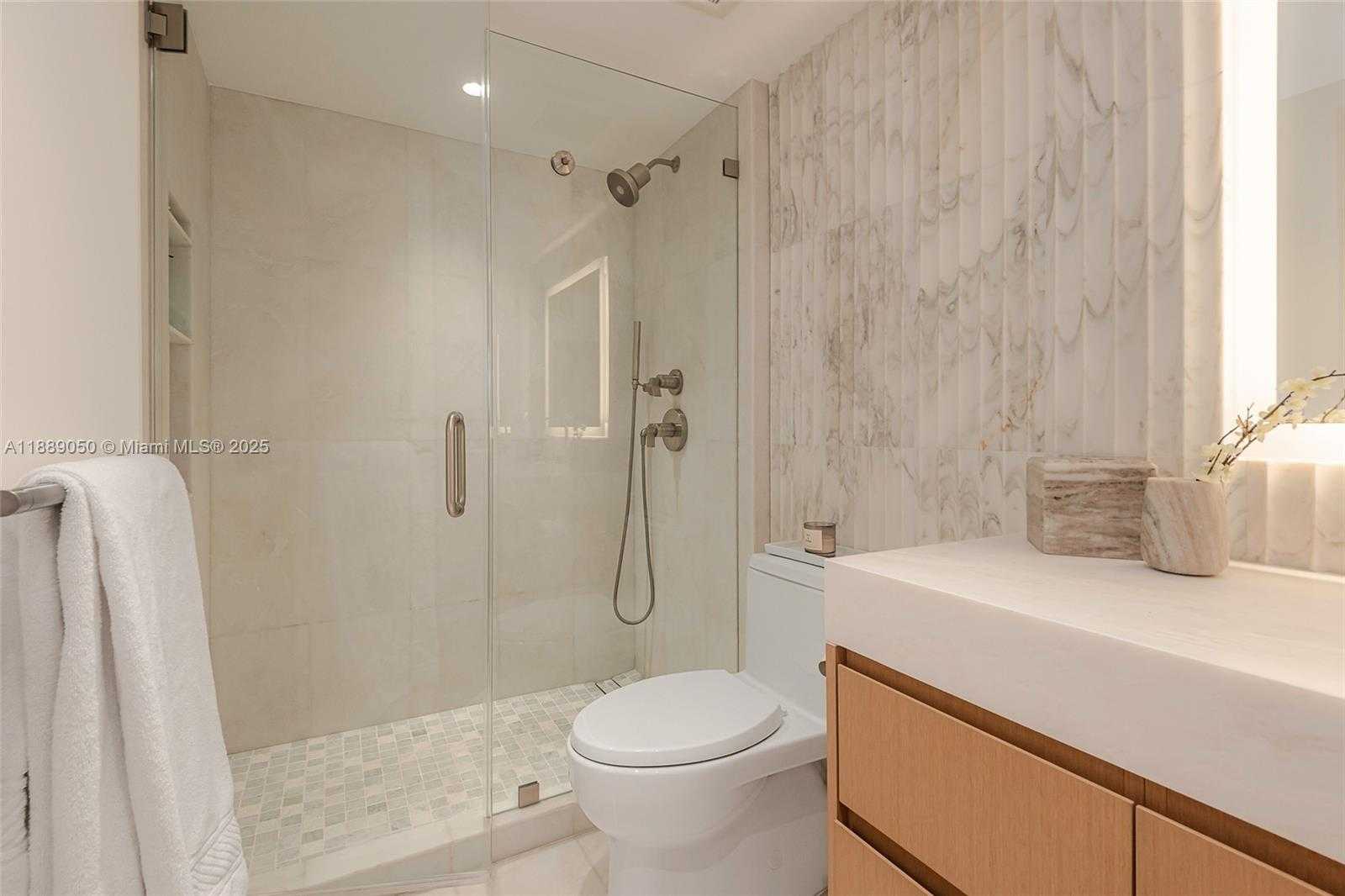 Small Image of 2301 COLLINS AVE #1527, Miami Beach Number 28