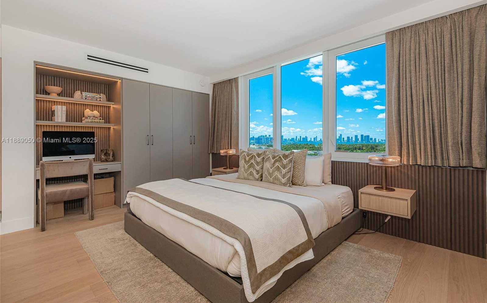 Small Image of 2301 COLLINS AVE #1527, Miami Beach Number 6