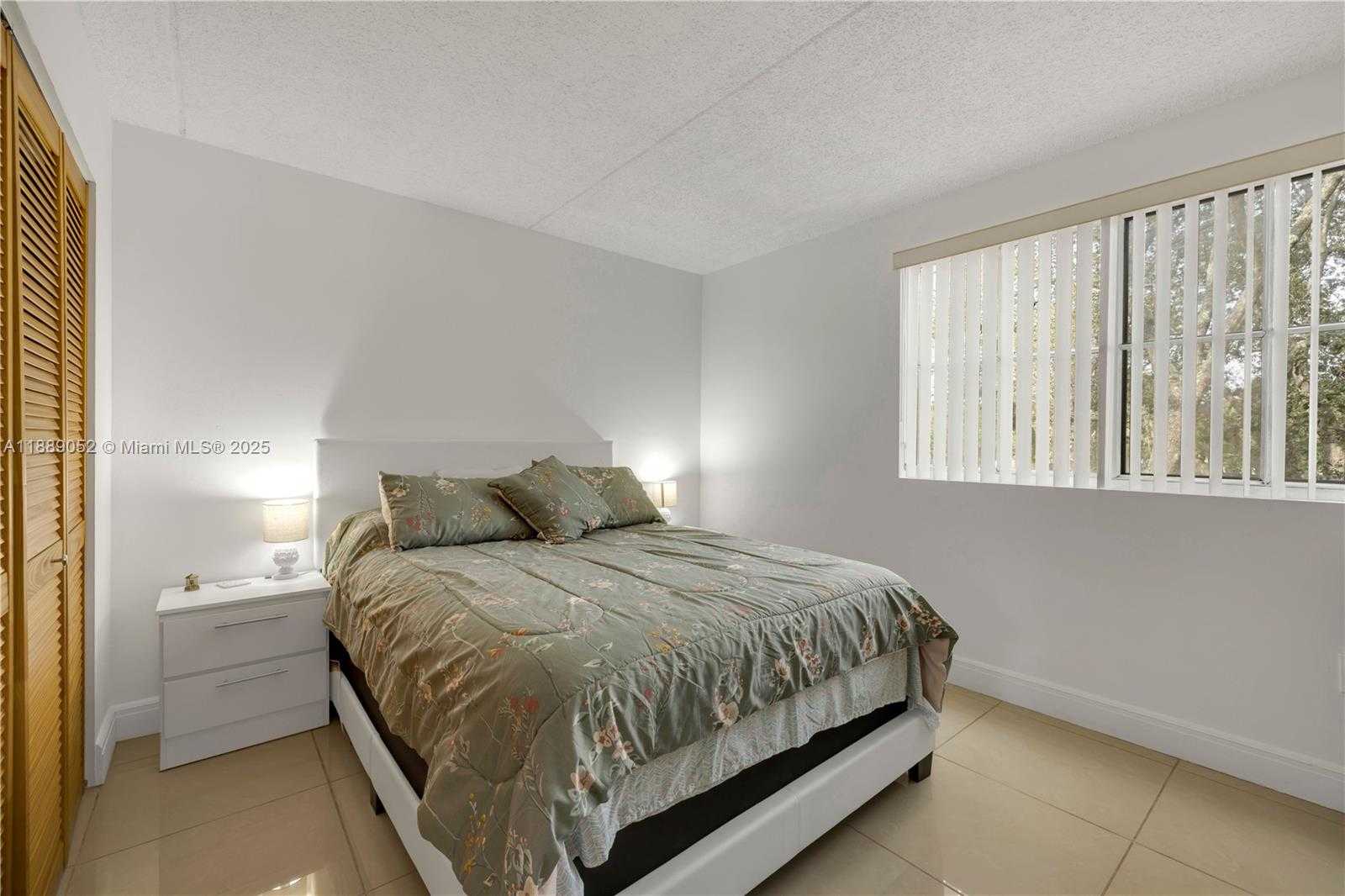 Small Image of 6135 NORTH WEST 186TH ST #201, Hialeah Number 10