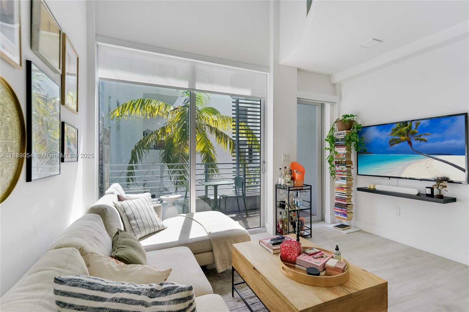 Small Image of 3339 VIRGINIA ST #329, Miami Number 3