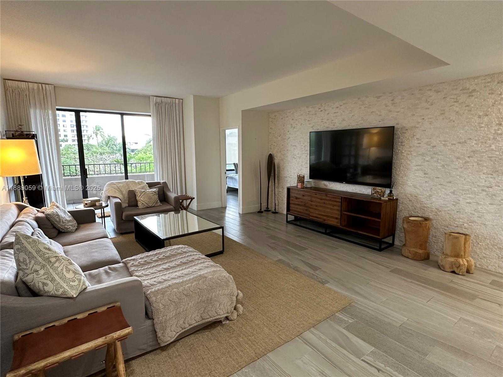Small Image of 201 CRANDON BLVD #302, Key Biscayne Number 5
