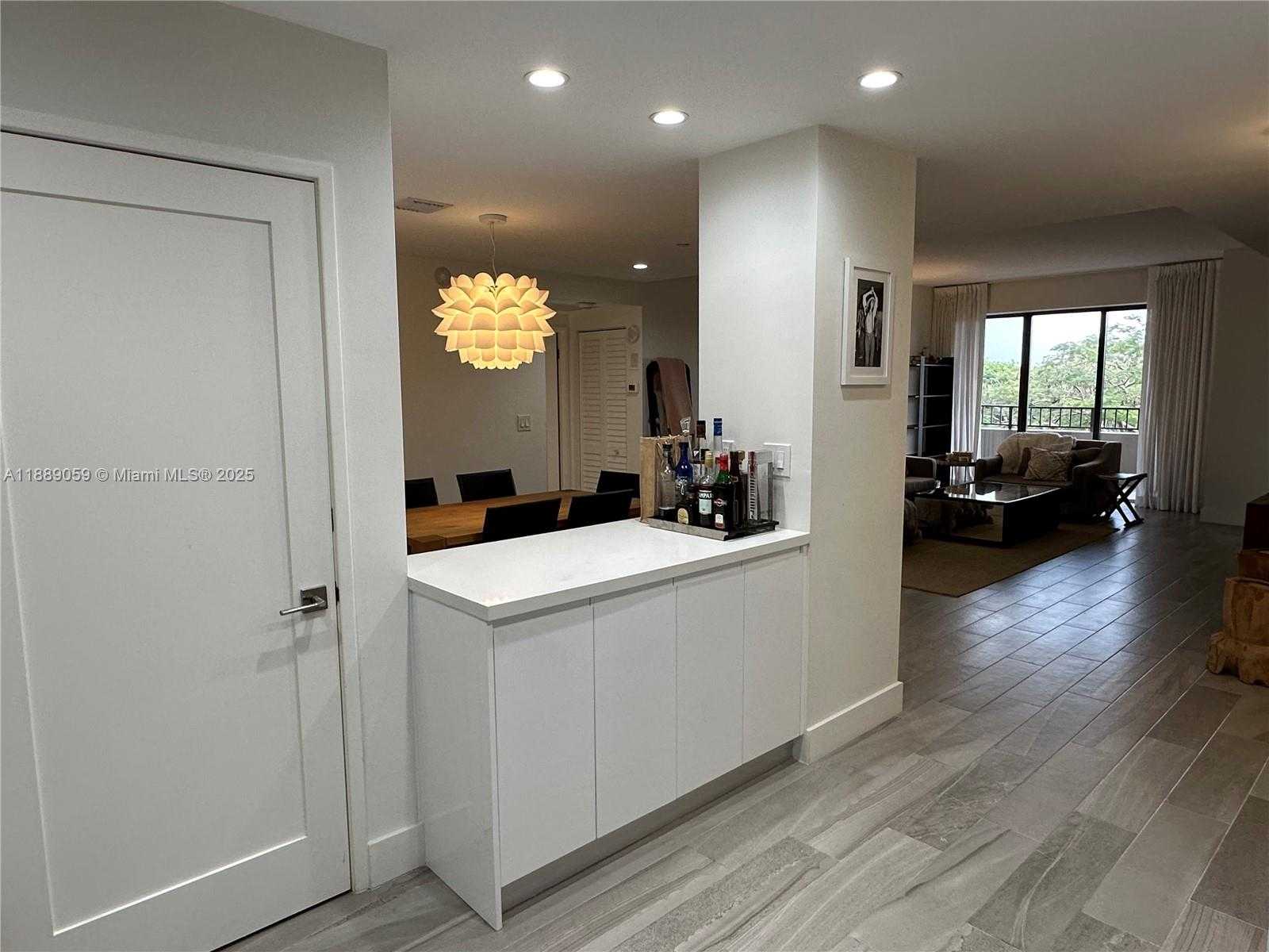 Small Image of 201 CRANDON BLVD #302, Key Biscayne Number 8