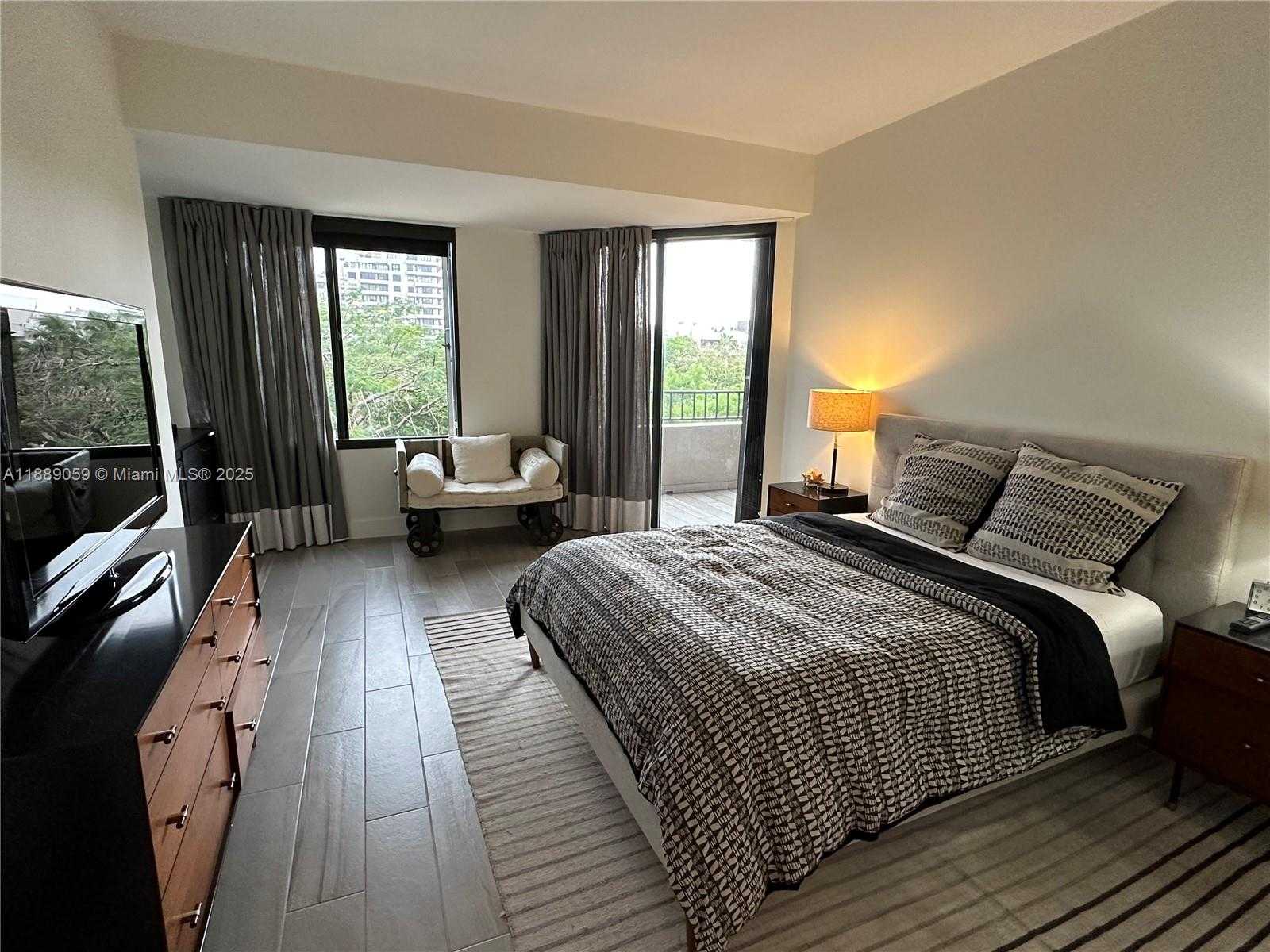 Small Image of 201 CRANDON BLVD #302, Key Biscayne Number 9
