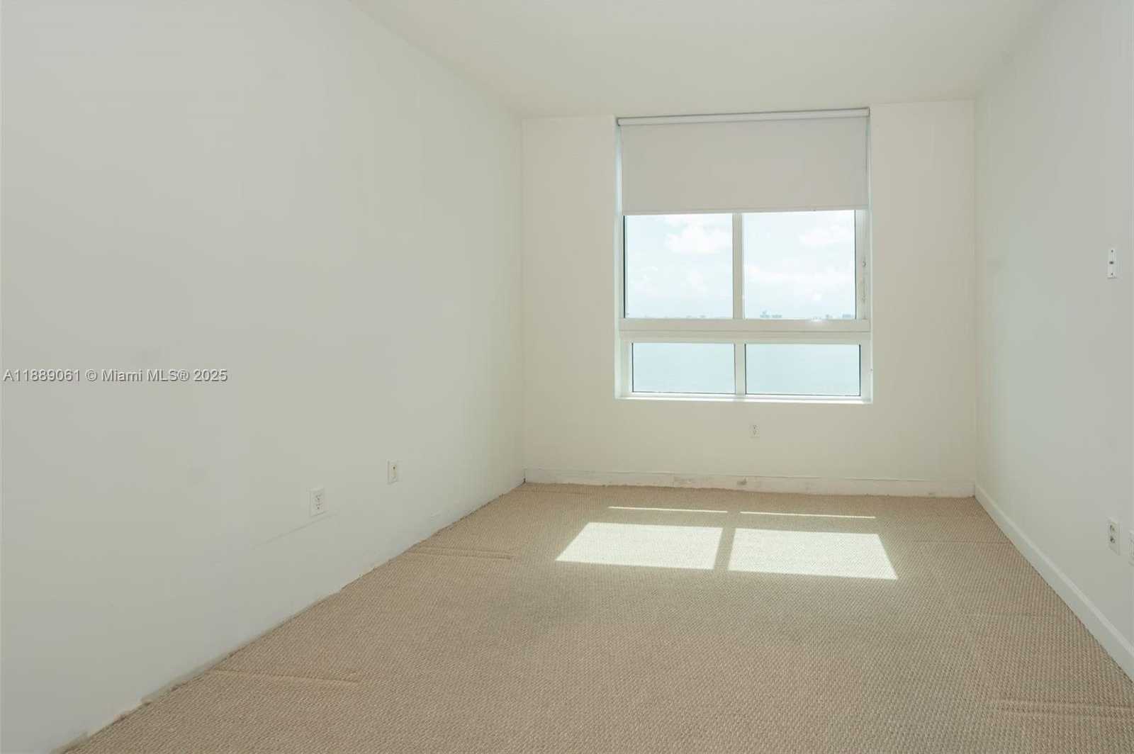 Small Image of 1900 NORTH BAYSHORE DR #2201, Miami Number 13