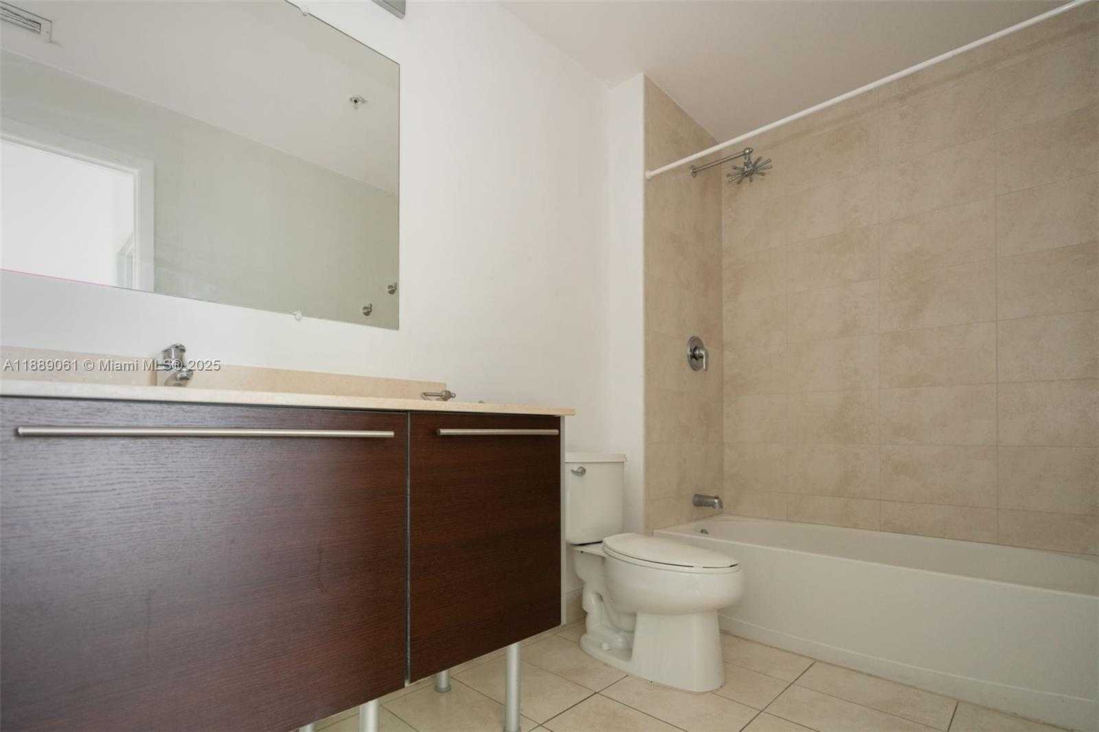 Small Image of 1900 NORTH BAYSHORE DR #2201, Miami Number 14