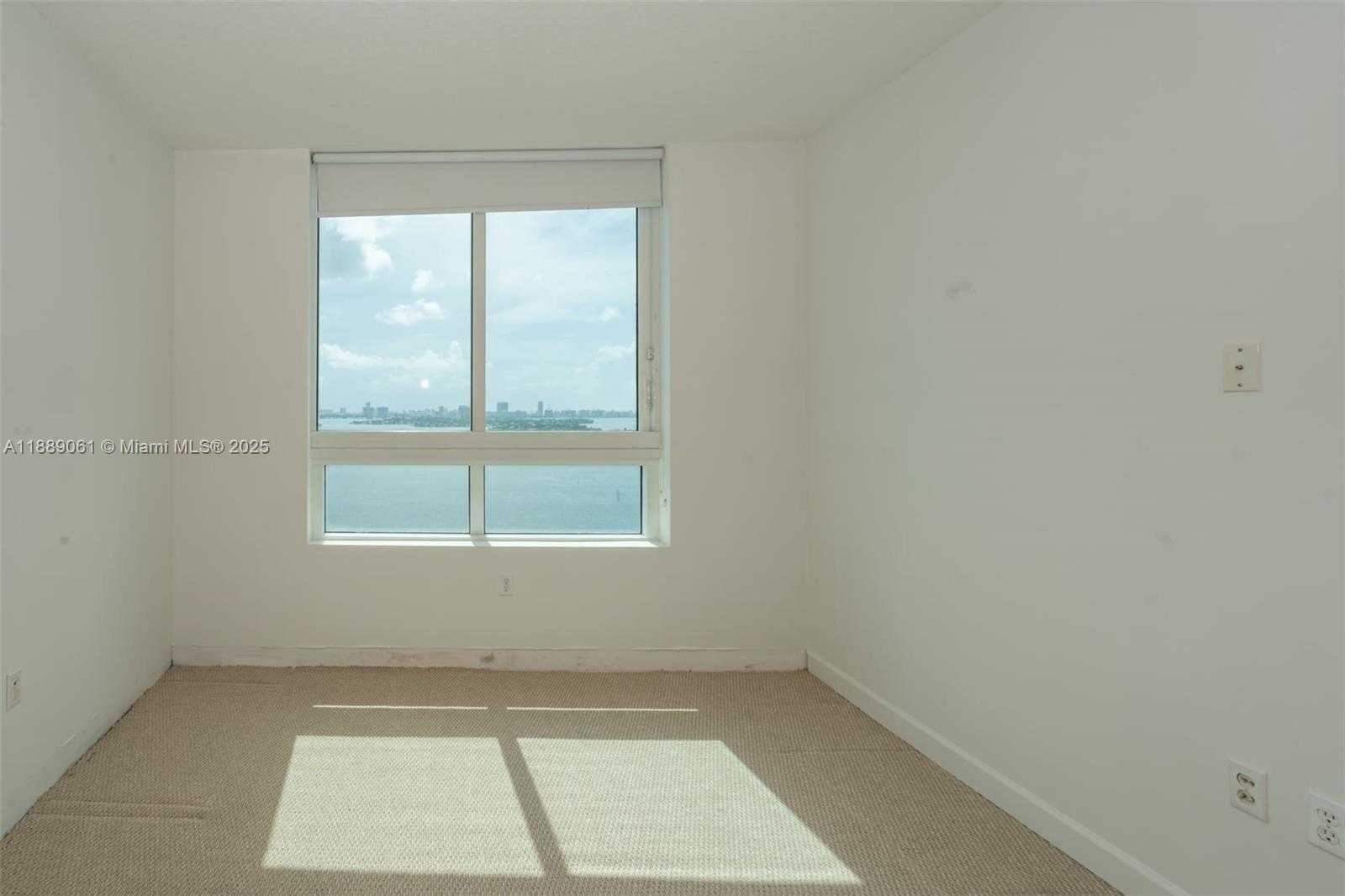 Small Image of 1900 NORTH BAYSHORE DR #2201, Miami Number 15