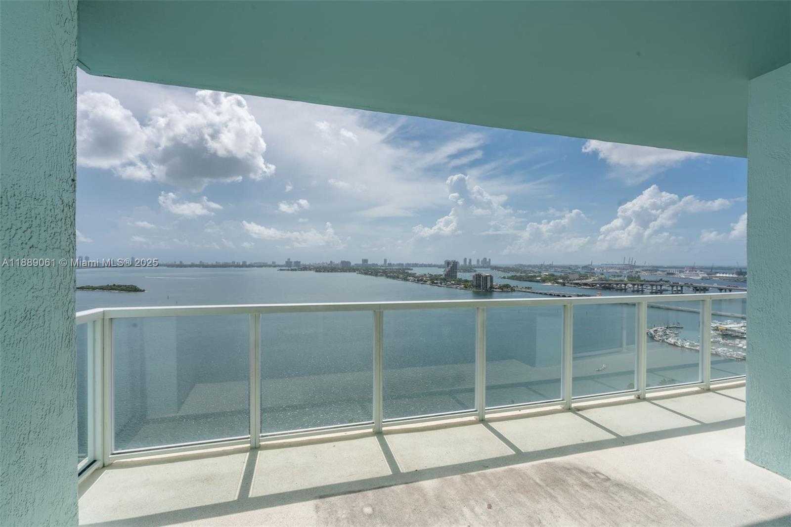Small Image of 1900 NORTH BAYSHORE DR #2201, Miami Number 8
