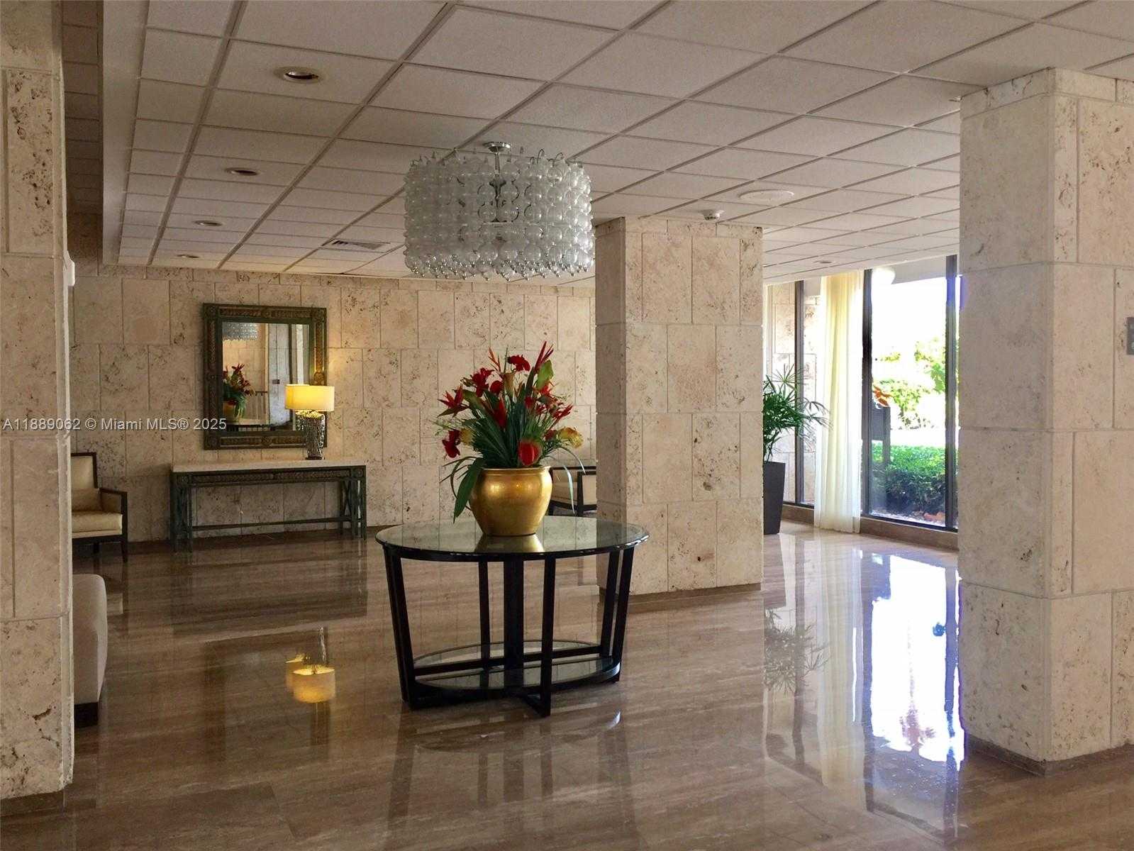 Small Image of 1950 SOUTH OCEAN DR #20M, Hallandale Beach Number 14