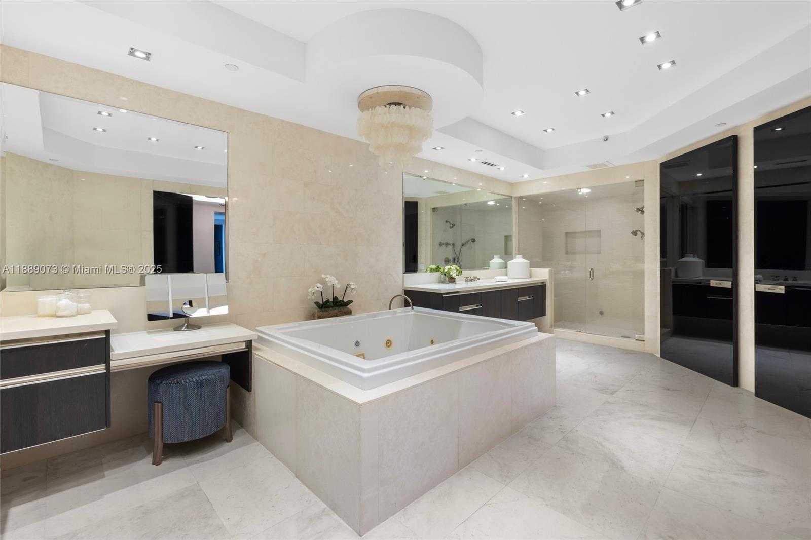 Small Image of 7133 FISHER ISLAND DR #7133, Miami Beach Number 33