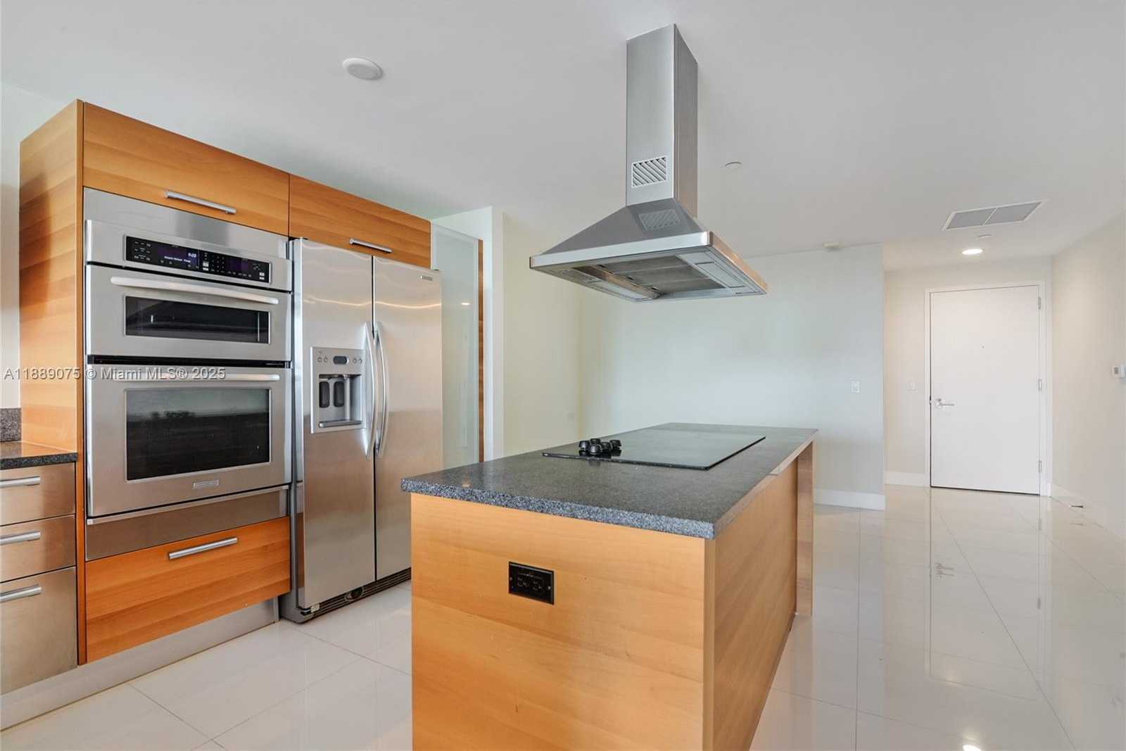 Small Image of 2950 NORTH EAST 188TH ST #309, Aventura Number 6