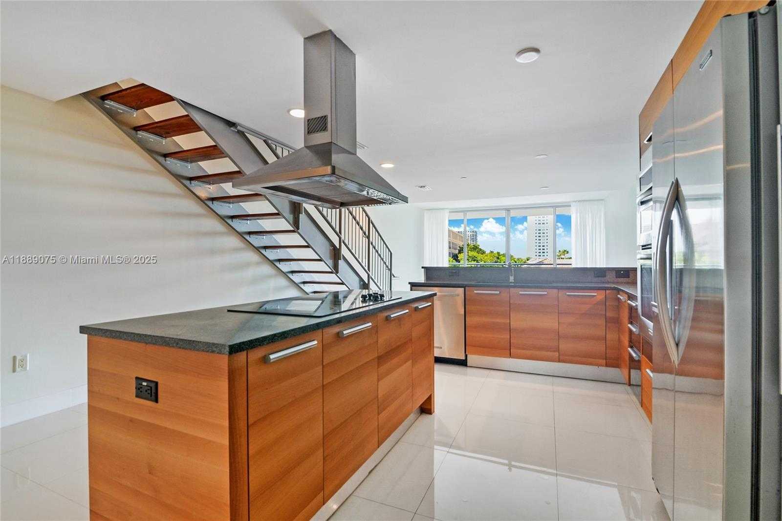 Small Image of 2950 NORTH EAST 188TH ST #309, Aventura Number 7