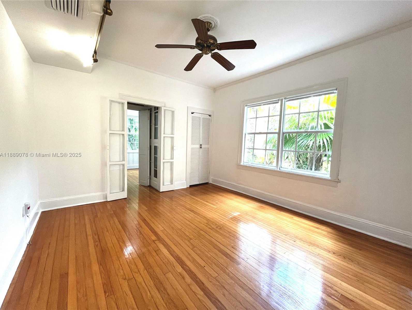 Small Image of 713 TIBIDABO AVE, Coral Gables Number 14
