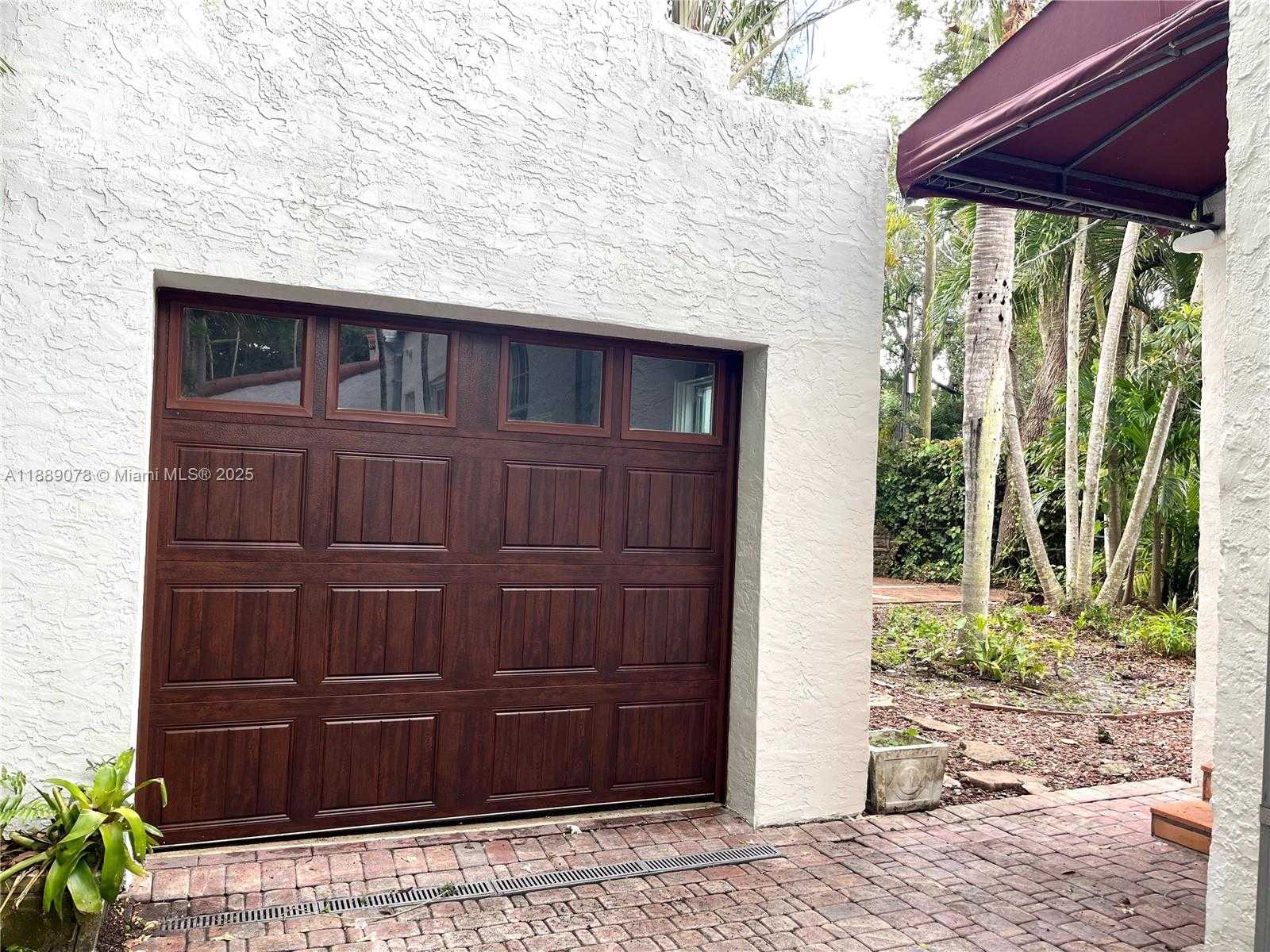 Small Image of 713 TIBIDABO AVE, Coral Gables Number 22