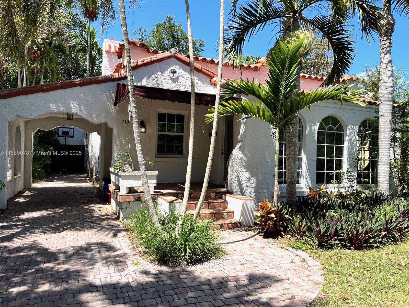 Small Image of 713 TIBIDABO AVE, Coral Gables Number 26
