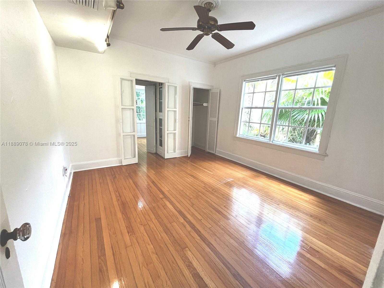 Small Image of 713 TIBIDABO AVE, Coral Gables Number 9