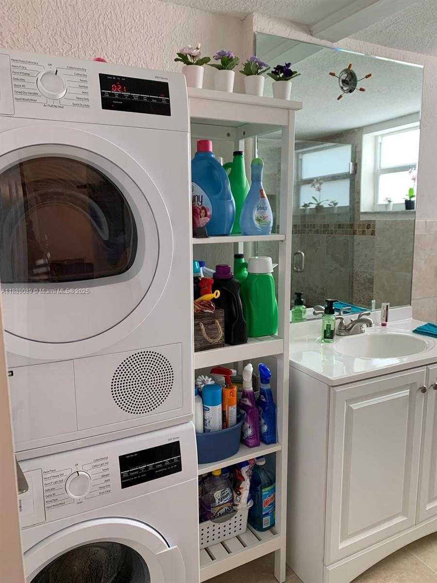 Small Image of 329 SOUTH EAST 3RD ST #305S, Hallandale Beach Number 14