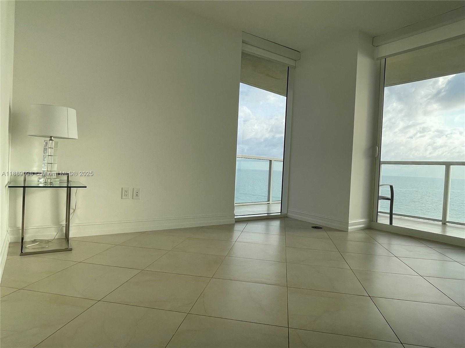 Small Image of Sunny Isles Beach Number 11