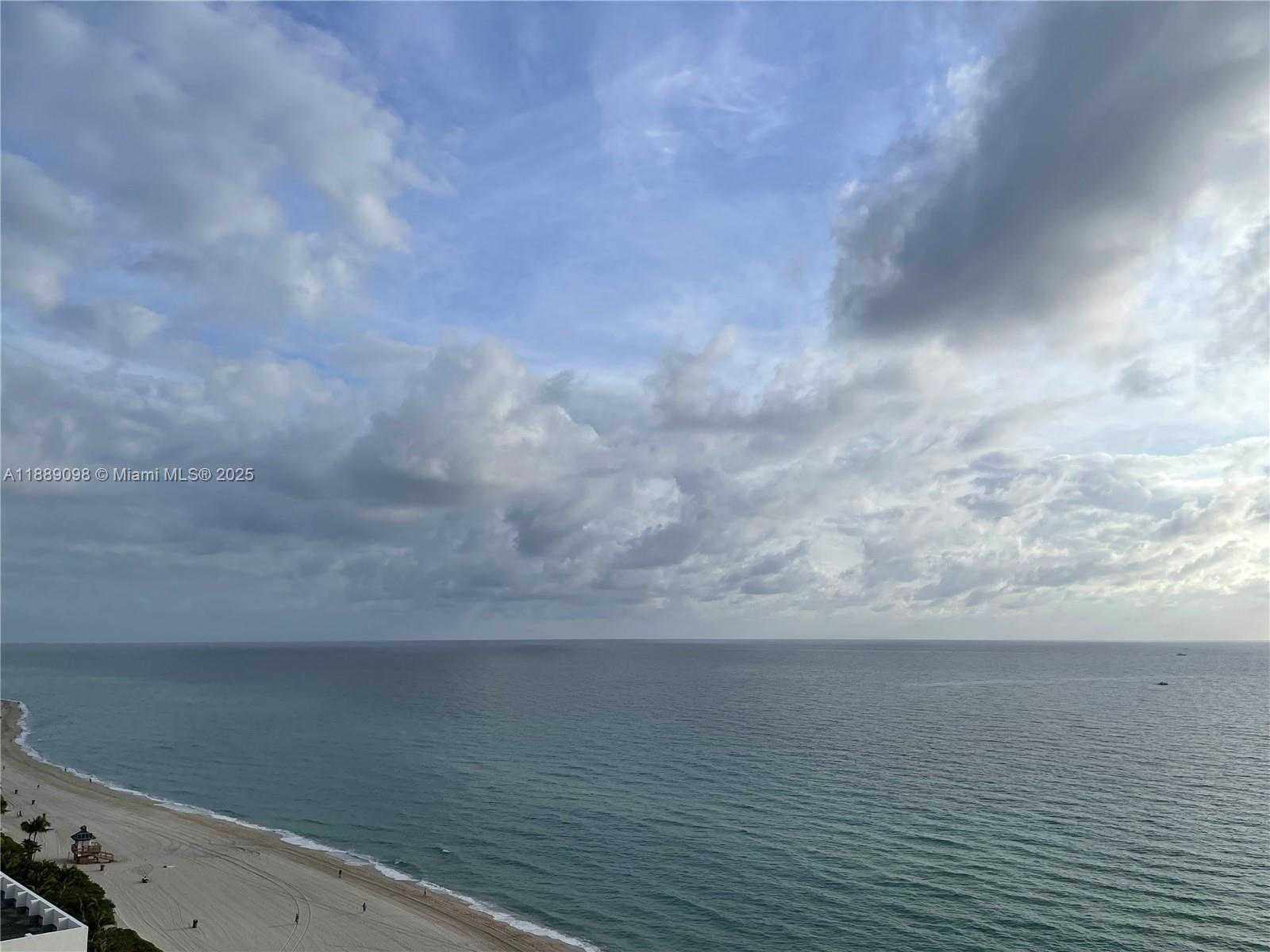Small Image of Sunny Isles Beach Number 16