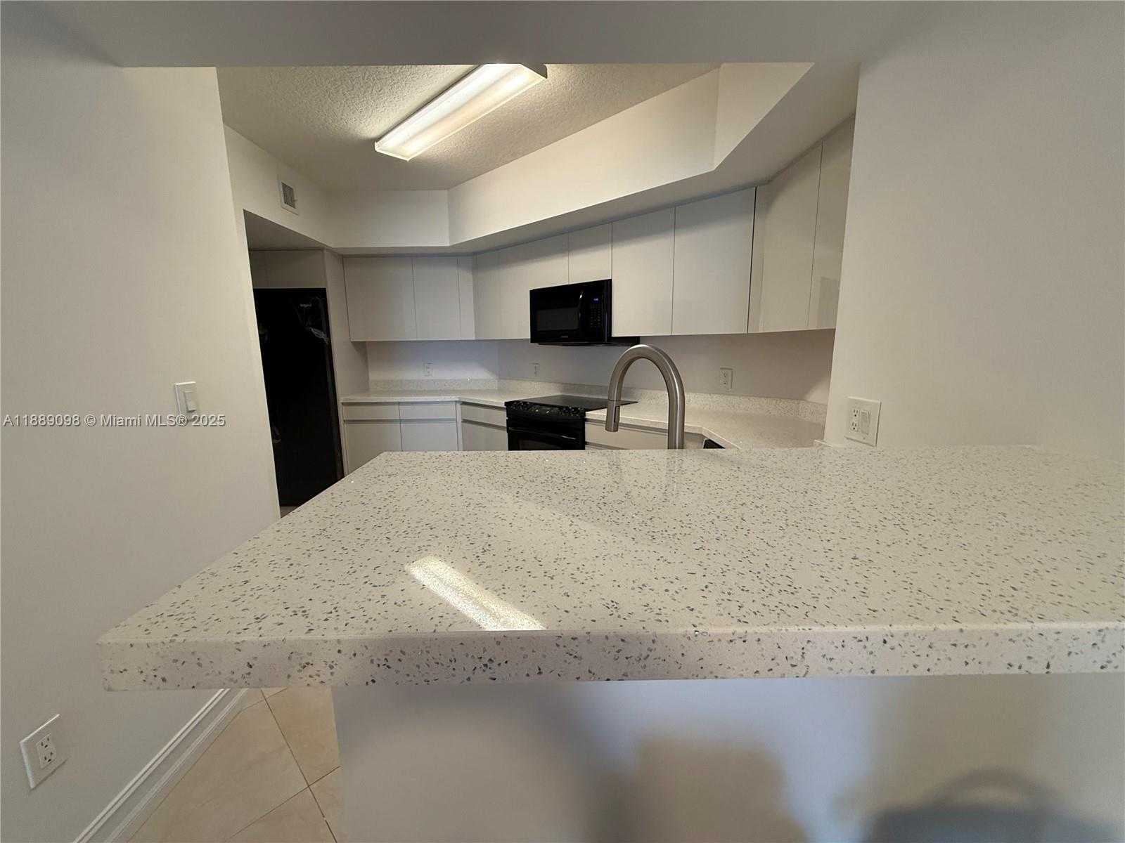 Small Image of Sunny Isles Beach Number 22