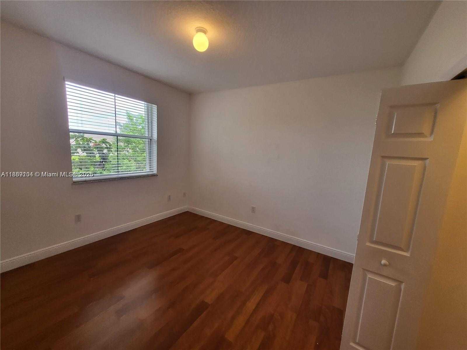 Small Image of 6740 NORTH WEST 114TH AVE #728, Doral Number 10
