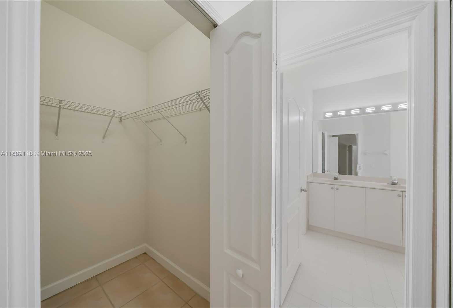 Small Image of 15470 SOUTH WEST 41ST TER, Miami Number 21