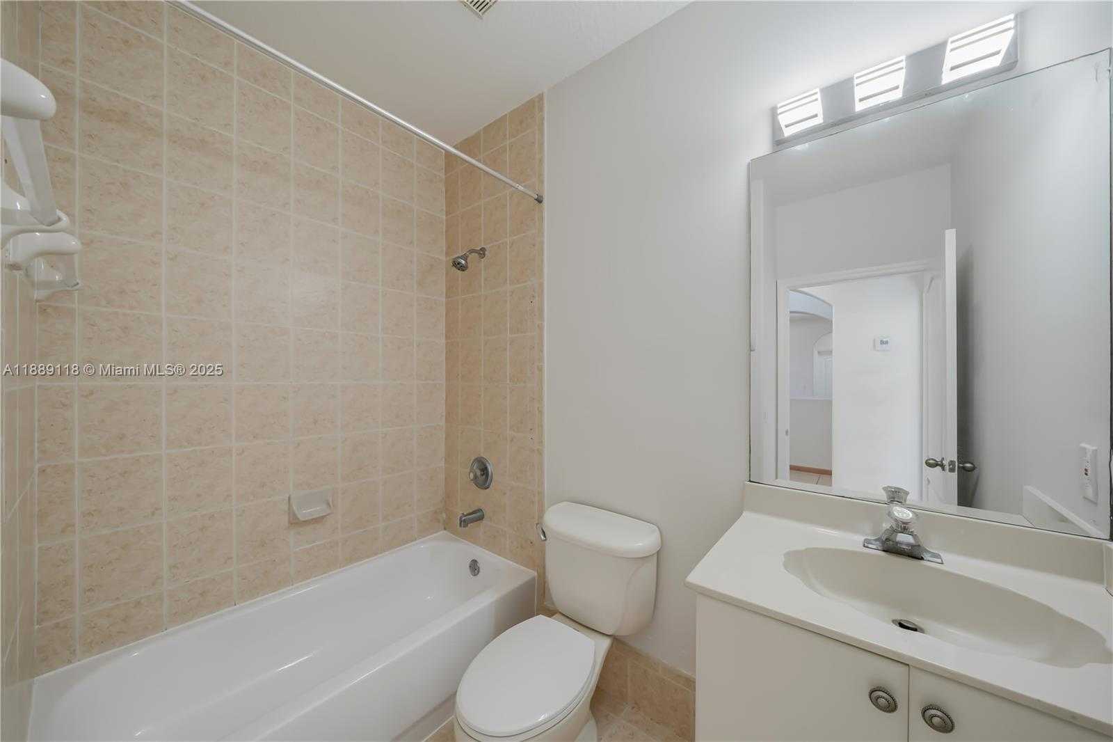 Small Image of 15470 SOUTH WEST 41ST TER, Miami Number 23