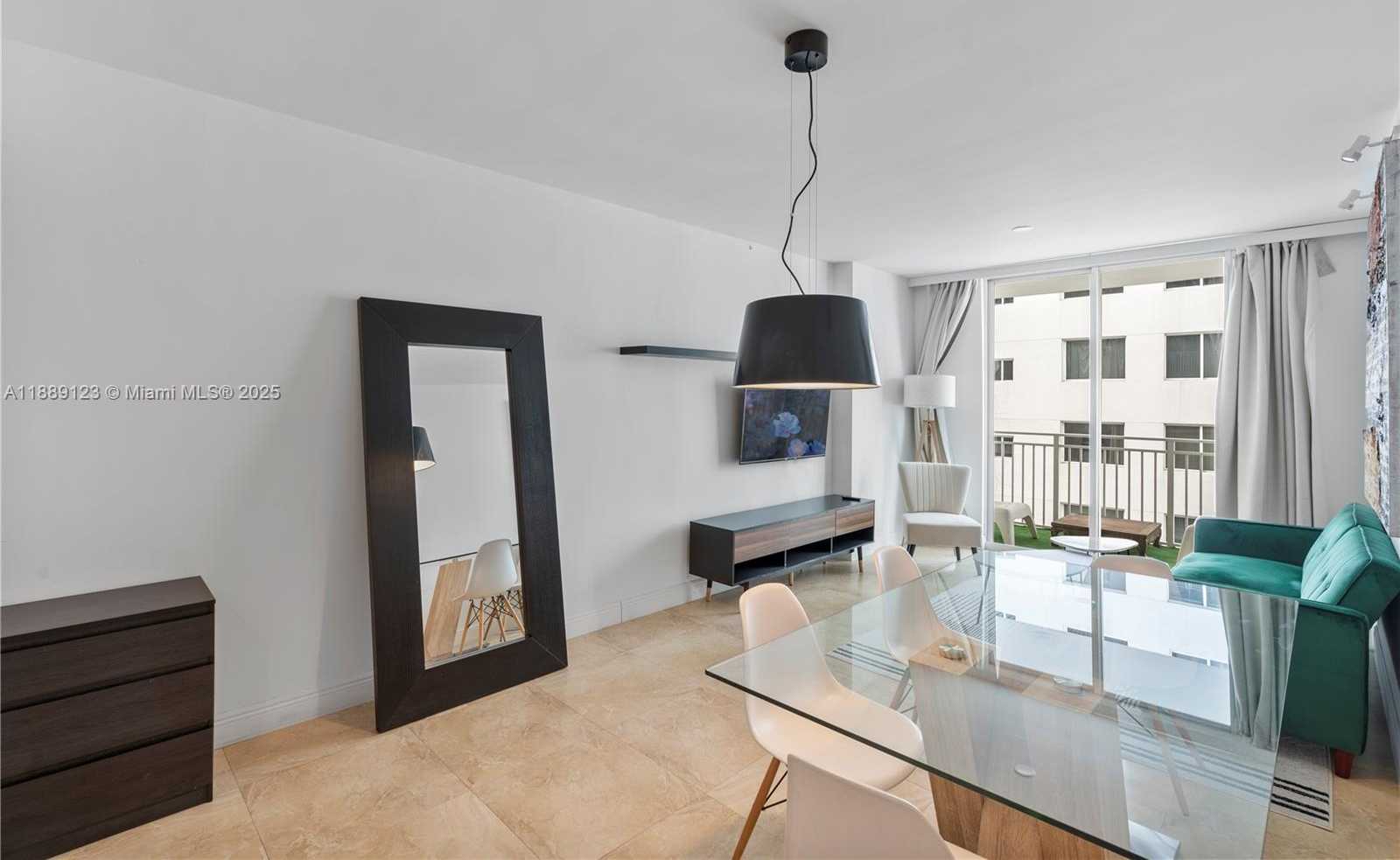 Small Image of 185 SOUTH EAST 14TH TER #2602, Miami Number 3