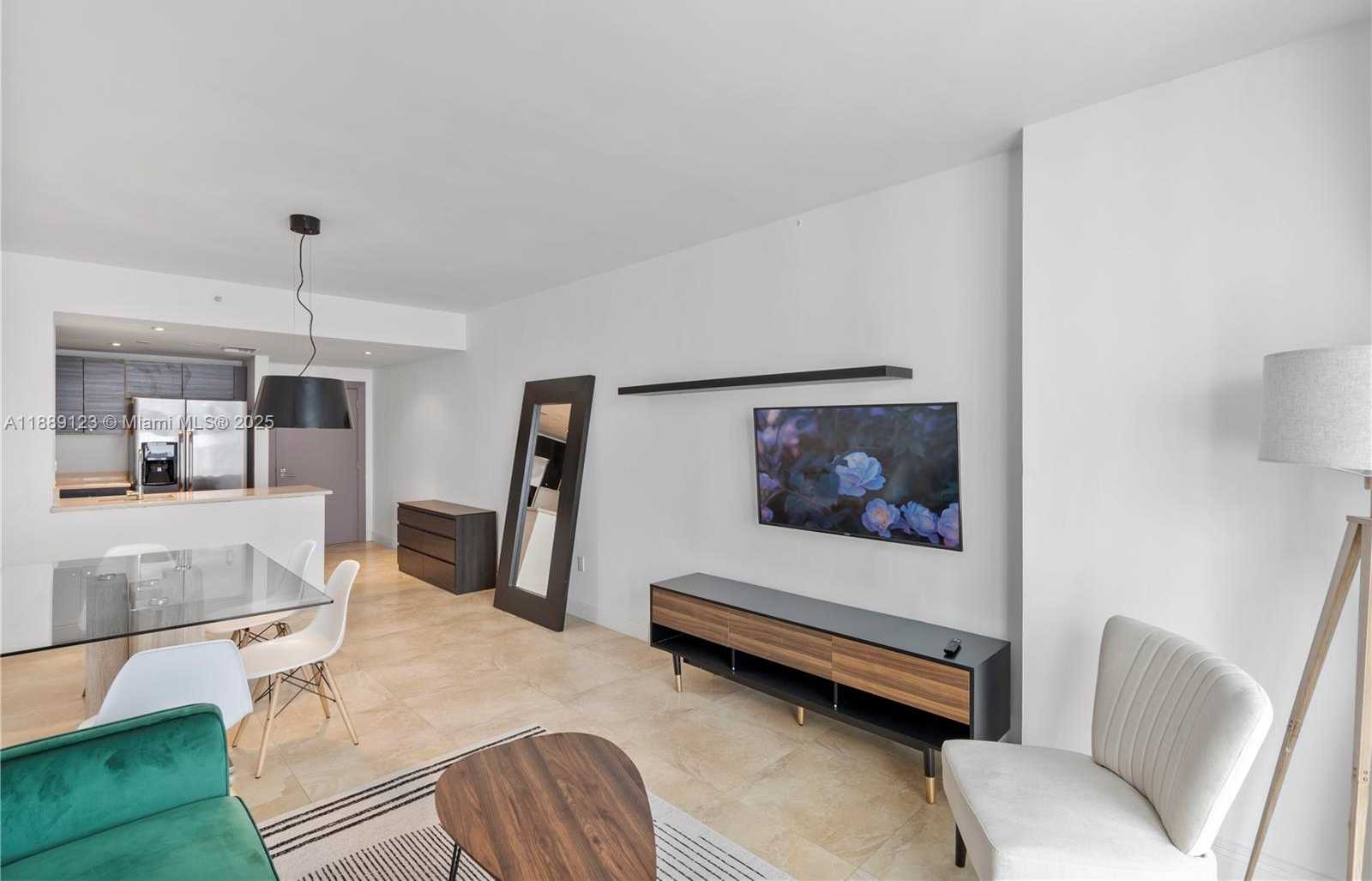 Small Image of 185 SOUTH EAST 14TH TER #2602, Miami Number 4