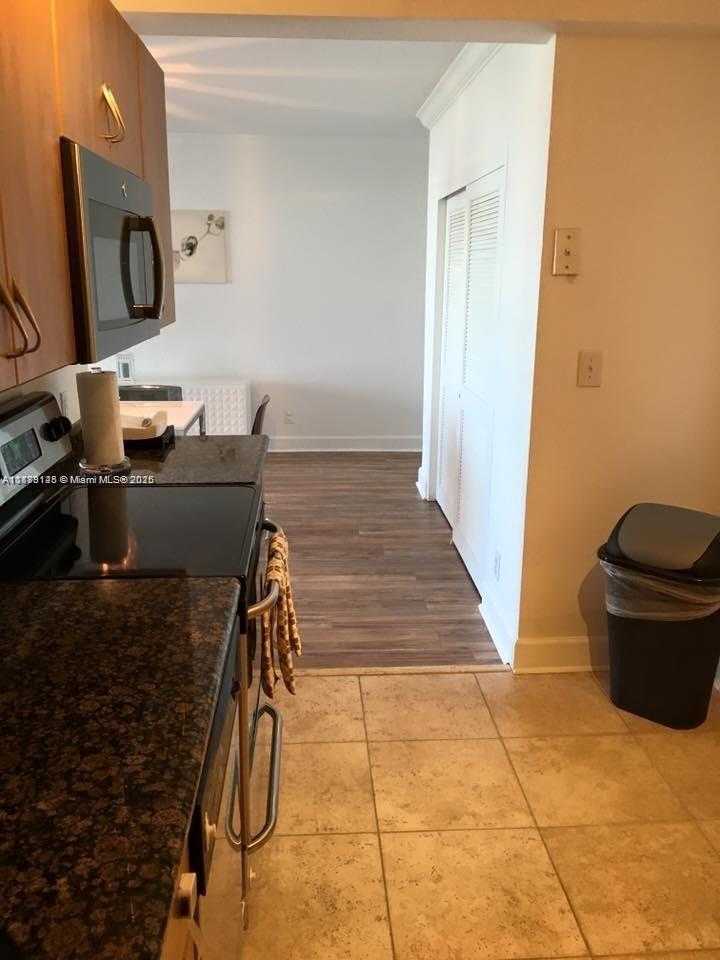 Small Image of 401 69TH ST #905, Miami Beach Number 18