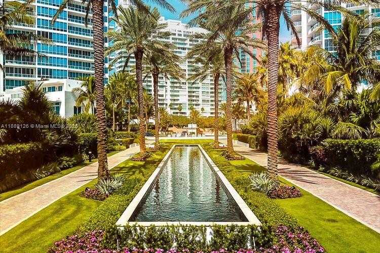 Small Image of 50 SOUTH POINTE DR #805, Miami Beach Number 12