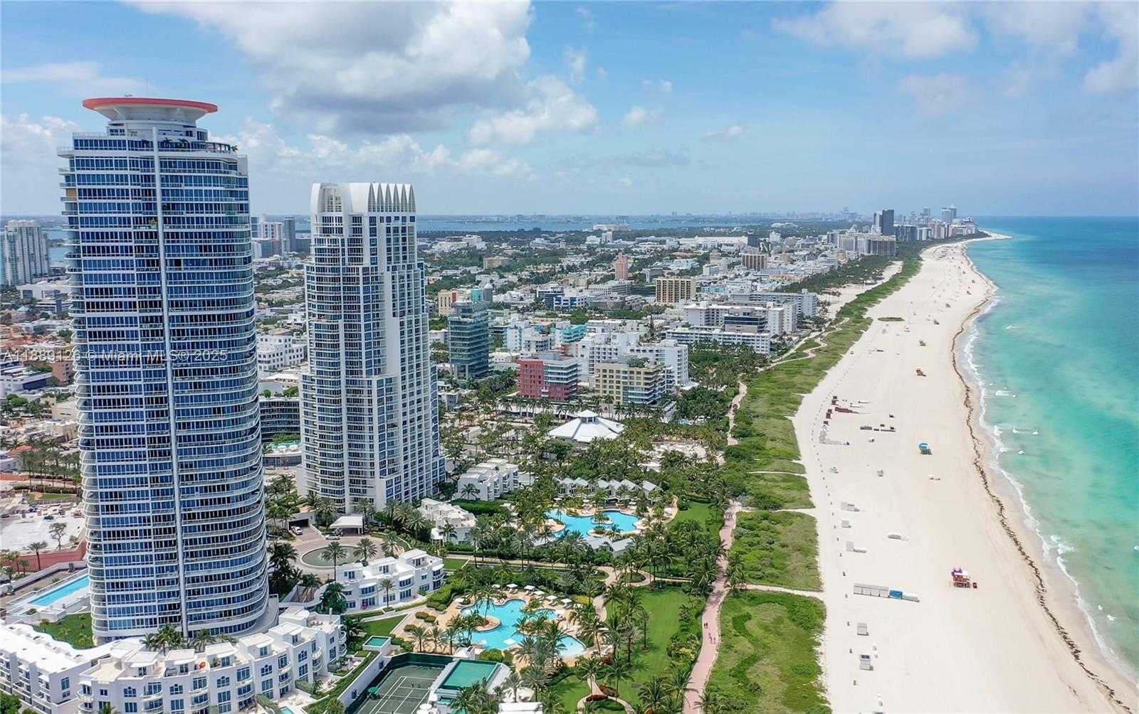 Small Image of 50 SOUTH POINTE DR #805, Miami Beach Number 24