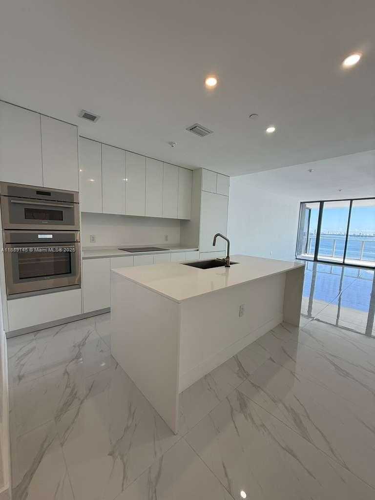 Small Image of 700 NORTH EAST 24TH ST #1202, Miami Number 4
