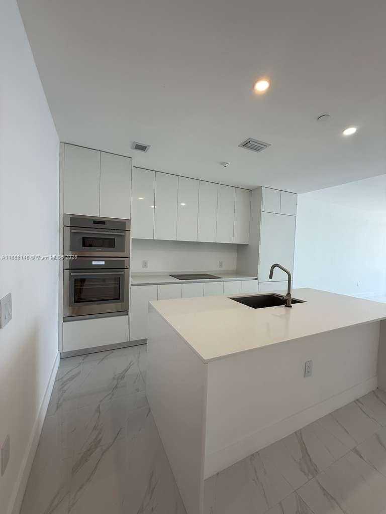 Small Image of 700 NORTH EAST 24TH ST #1202, Miami Number 5