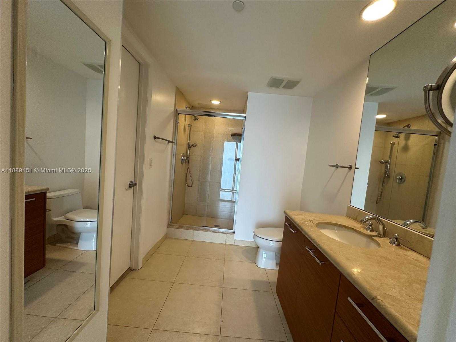 Small Image of 50 BISCAYNE BLVD #4305, Miami Number 13