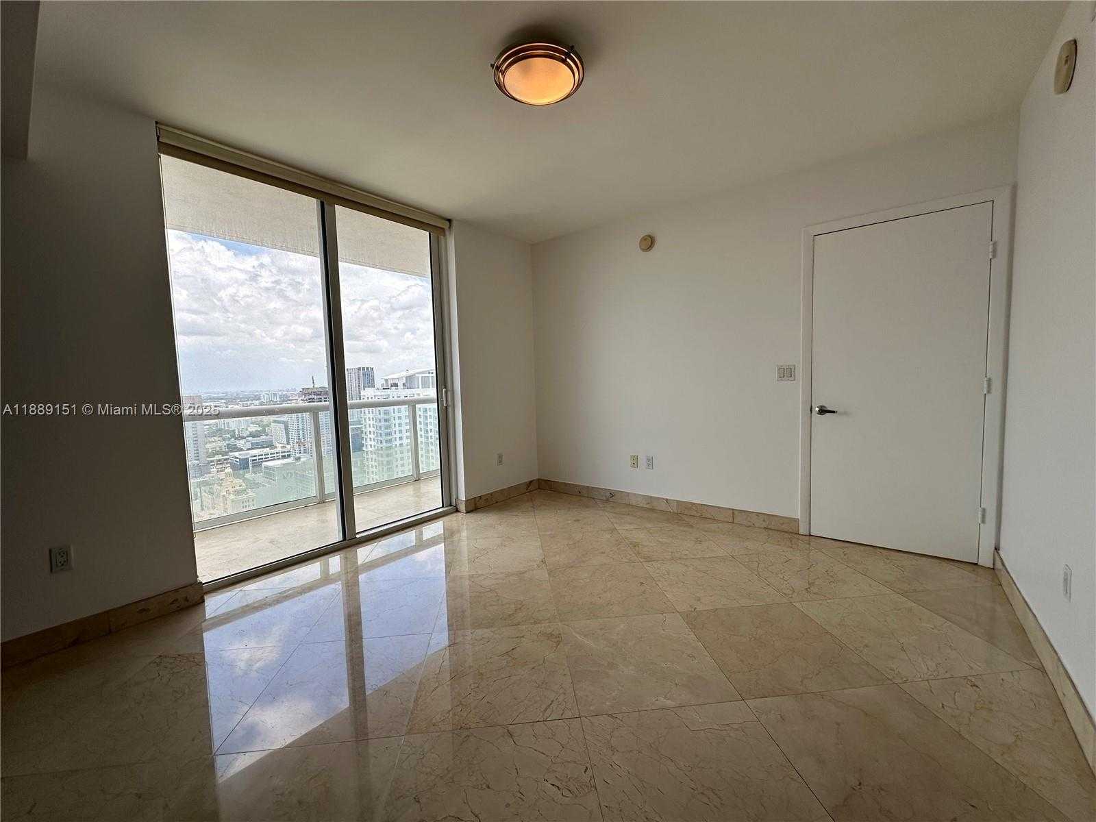 Small Image of 50 BISCAYNE BLVD #4305, Miami Number 15