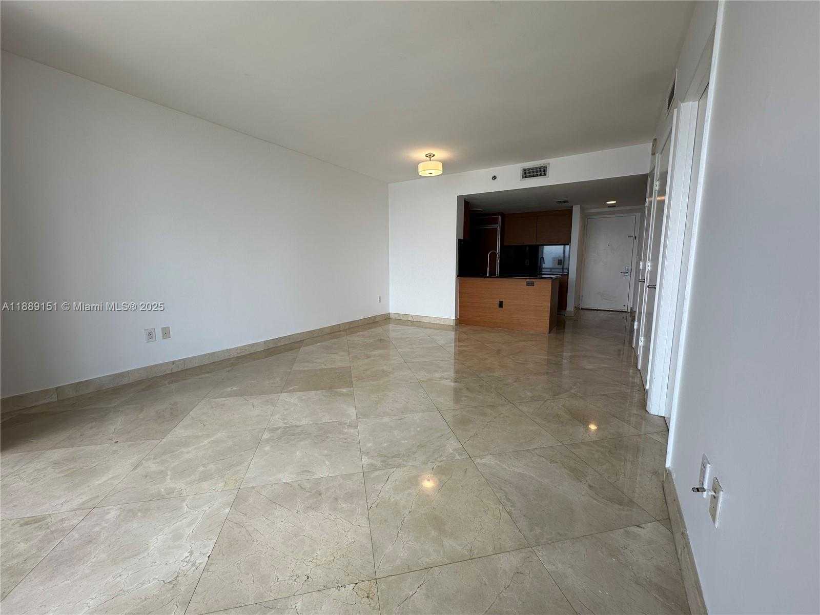 Small Image of 50 BISCAYNE BLVD #4305, Miami Number 8
