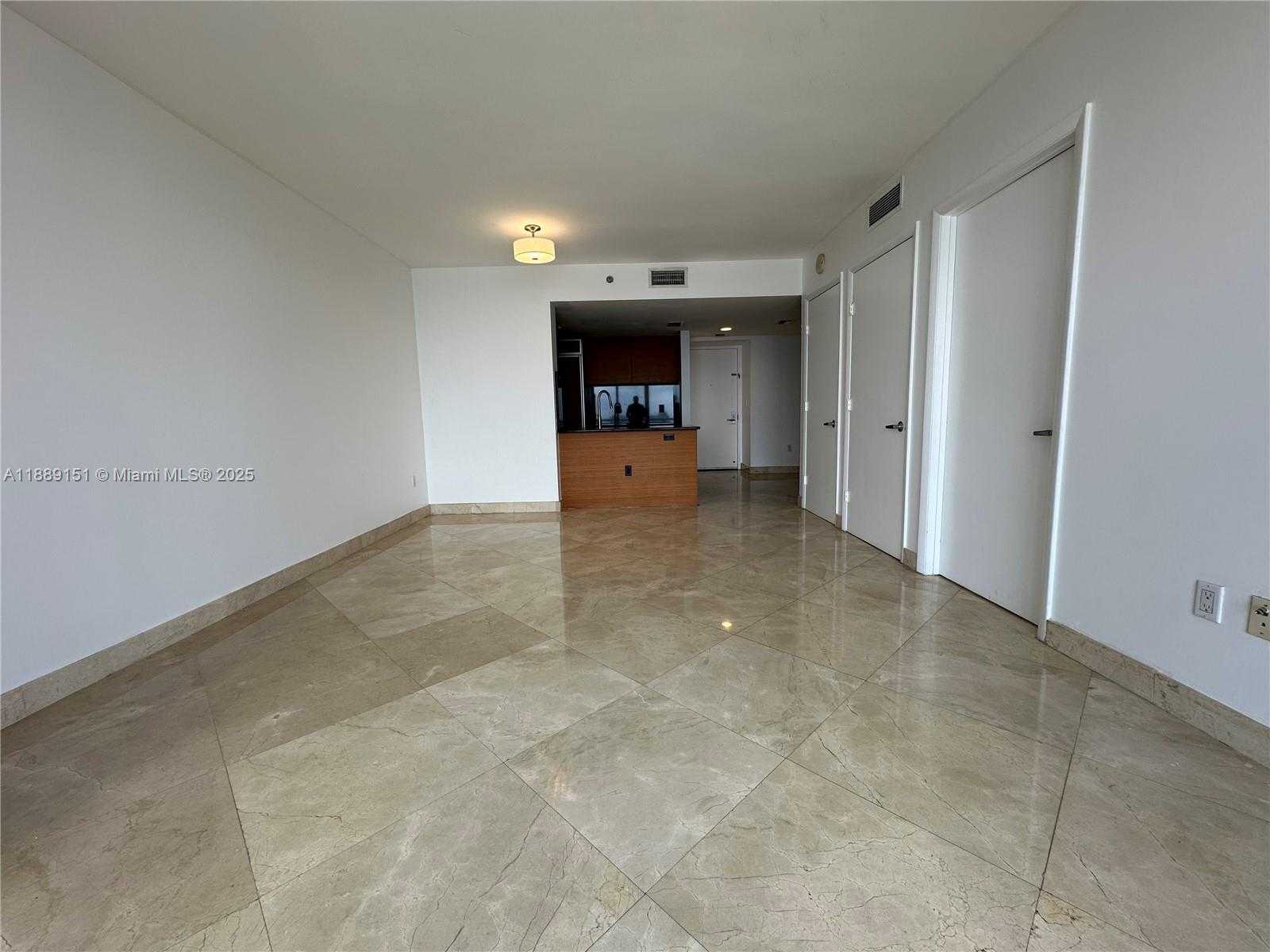 Small Image of 50 BISCAYNE BLVD #4305, Miami Number 9