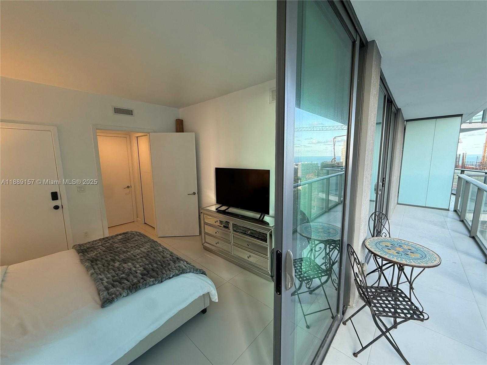 Small Image of 1300 SOUTH MIAMI AVE #3107, Miami Number 11