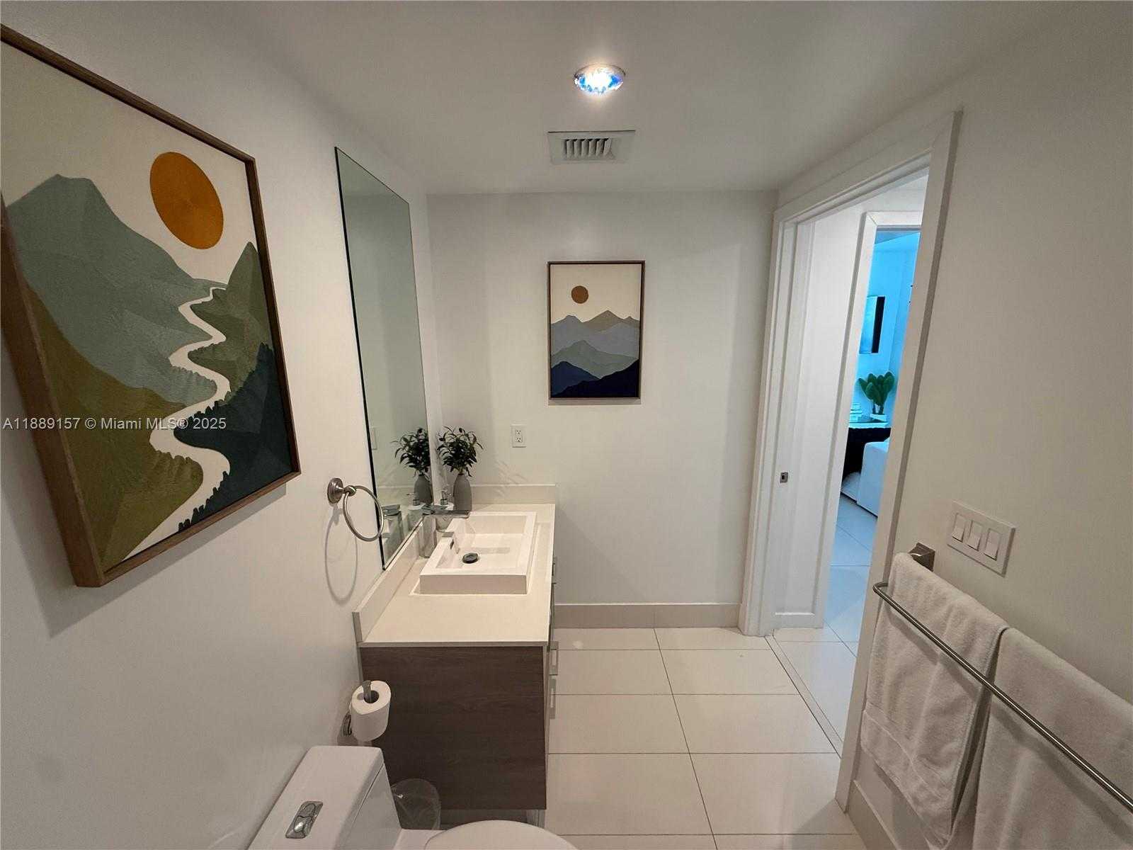 Small Image of 1300 SOUTH MIAMI AVE #3107, Miami Number 12
