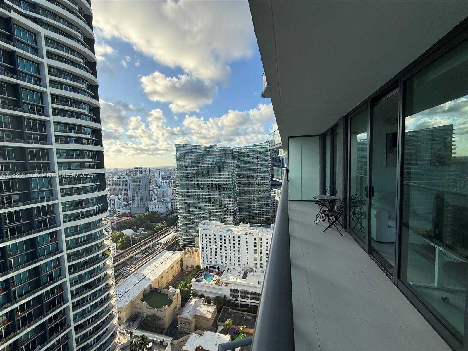 Small Image of 1300 SOUTH MIAMI AVE #3107, Miami Number 15