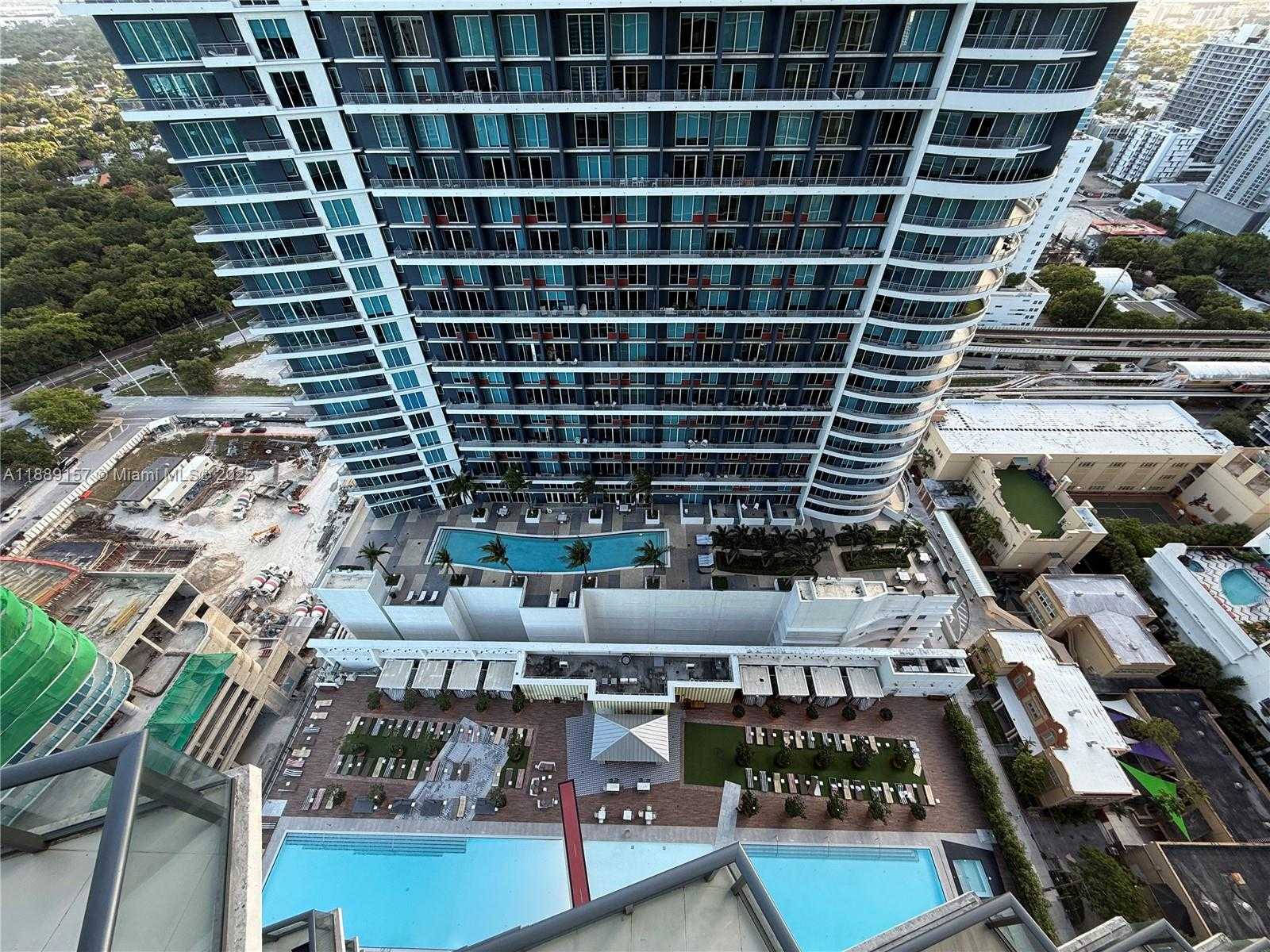 Small Image of 1300 SOUTH MIAMI AVE #3107, Miami Number 17